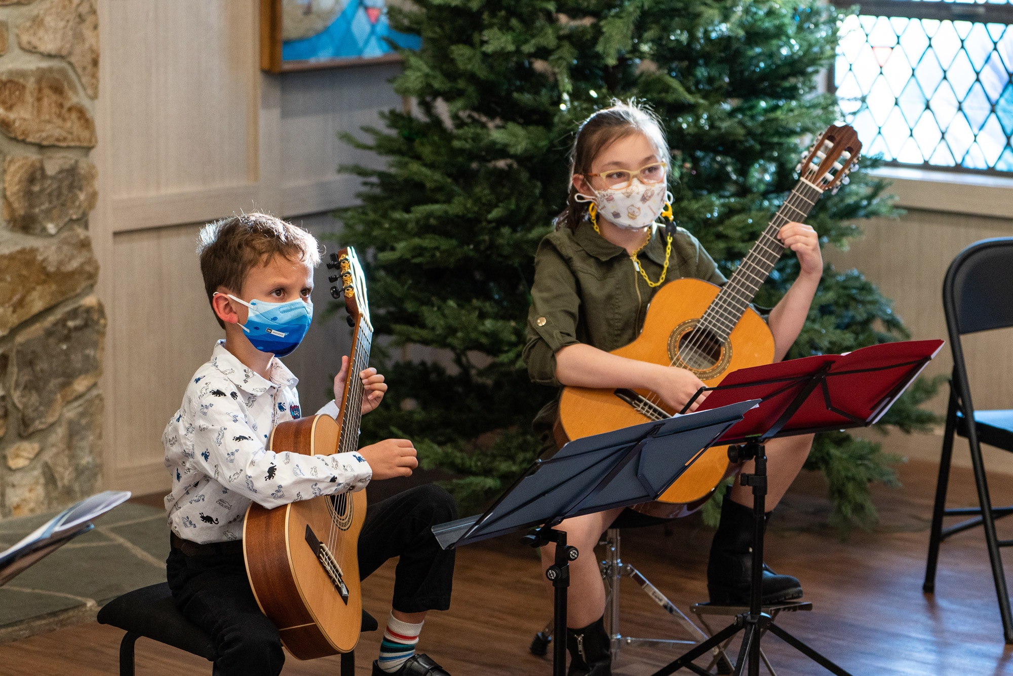 Two guitar students